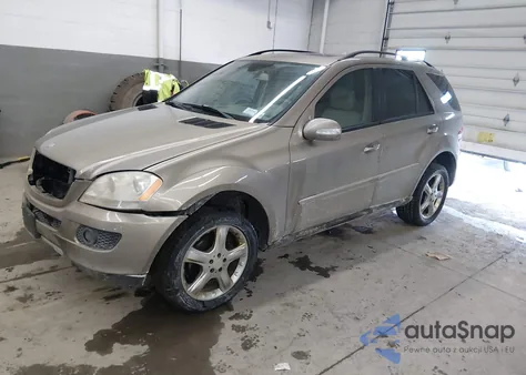 2008 Mercedes-Benz Ml 350 4Matic z USA, uszkodzony, nr VIN 4JGBB86EX8A361368
